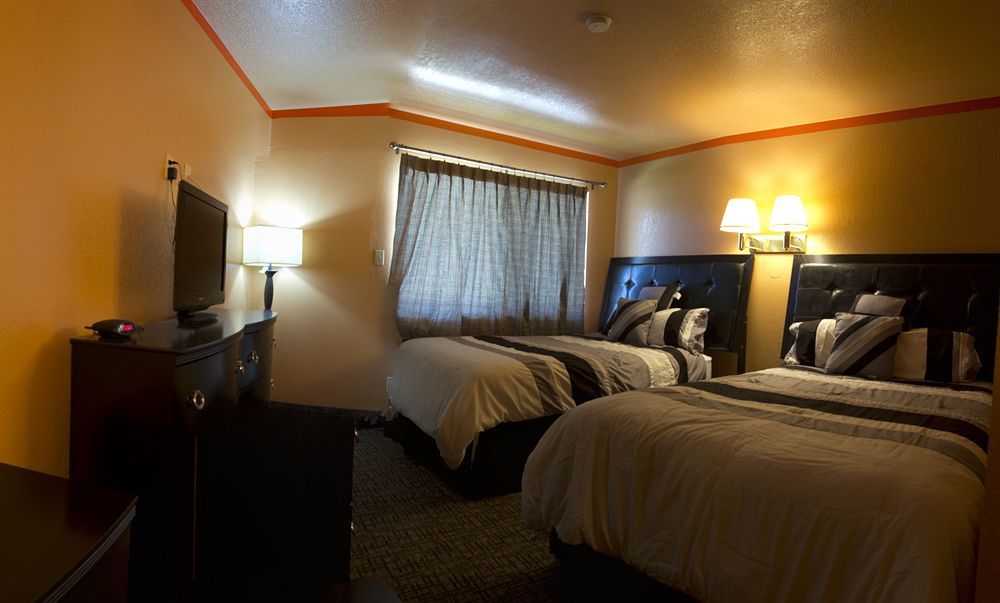 Capitol Inn & Suites Пирр Экстерьер фото